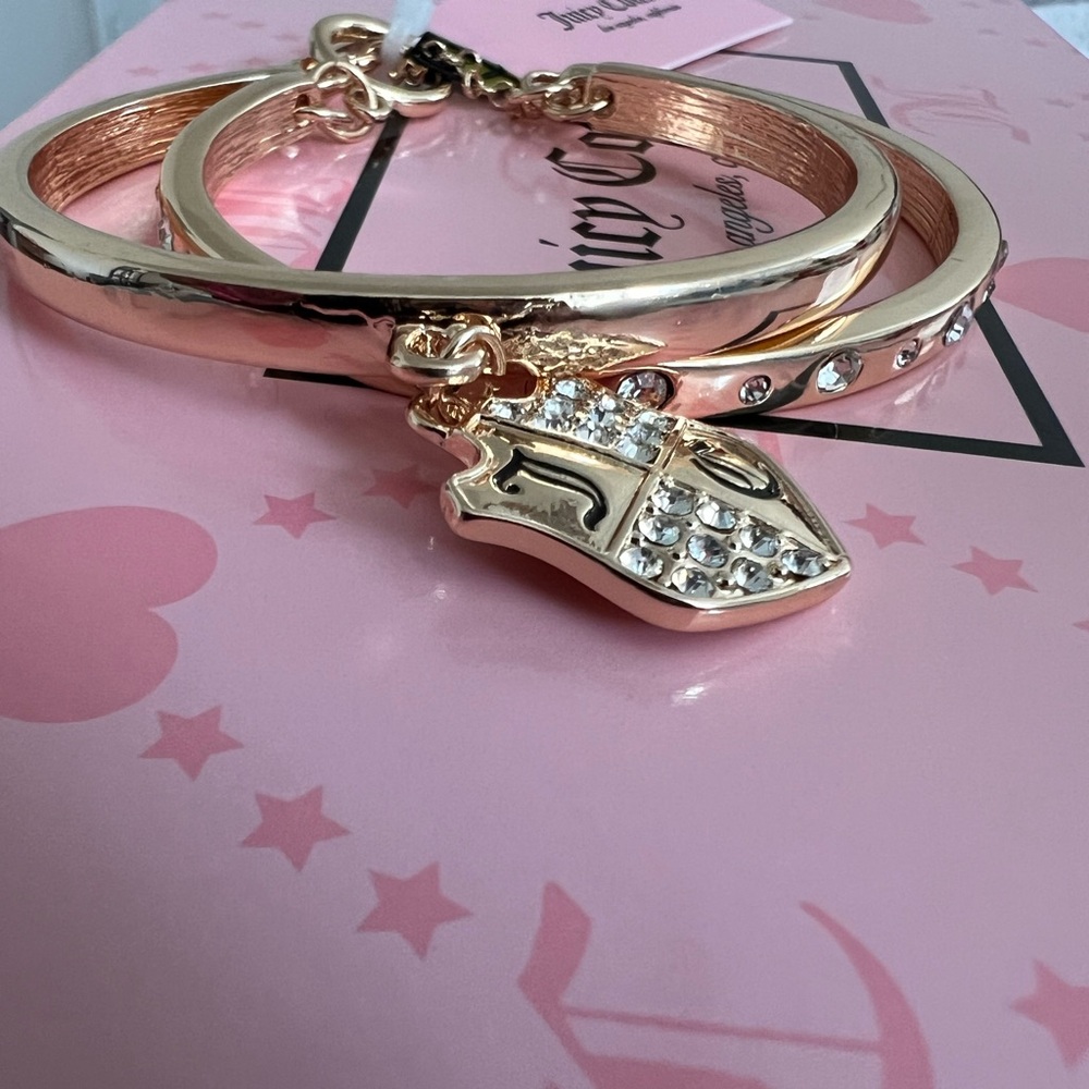 Juicy Couture gold bangle bracelet NWT